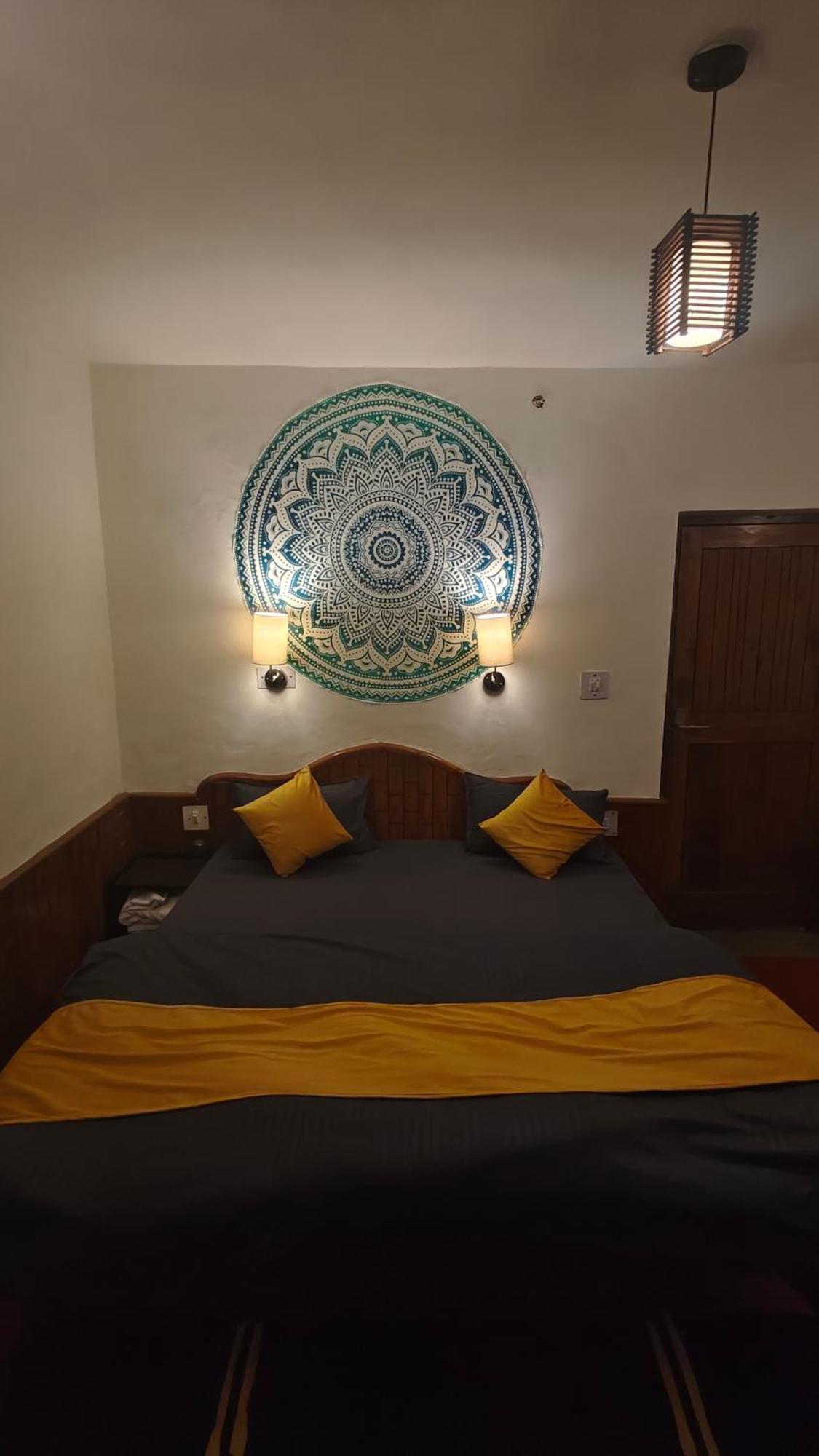 Хостел Basecamp Manali Номер фото